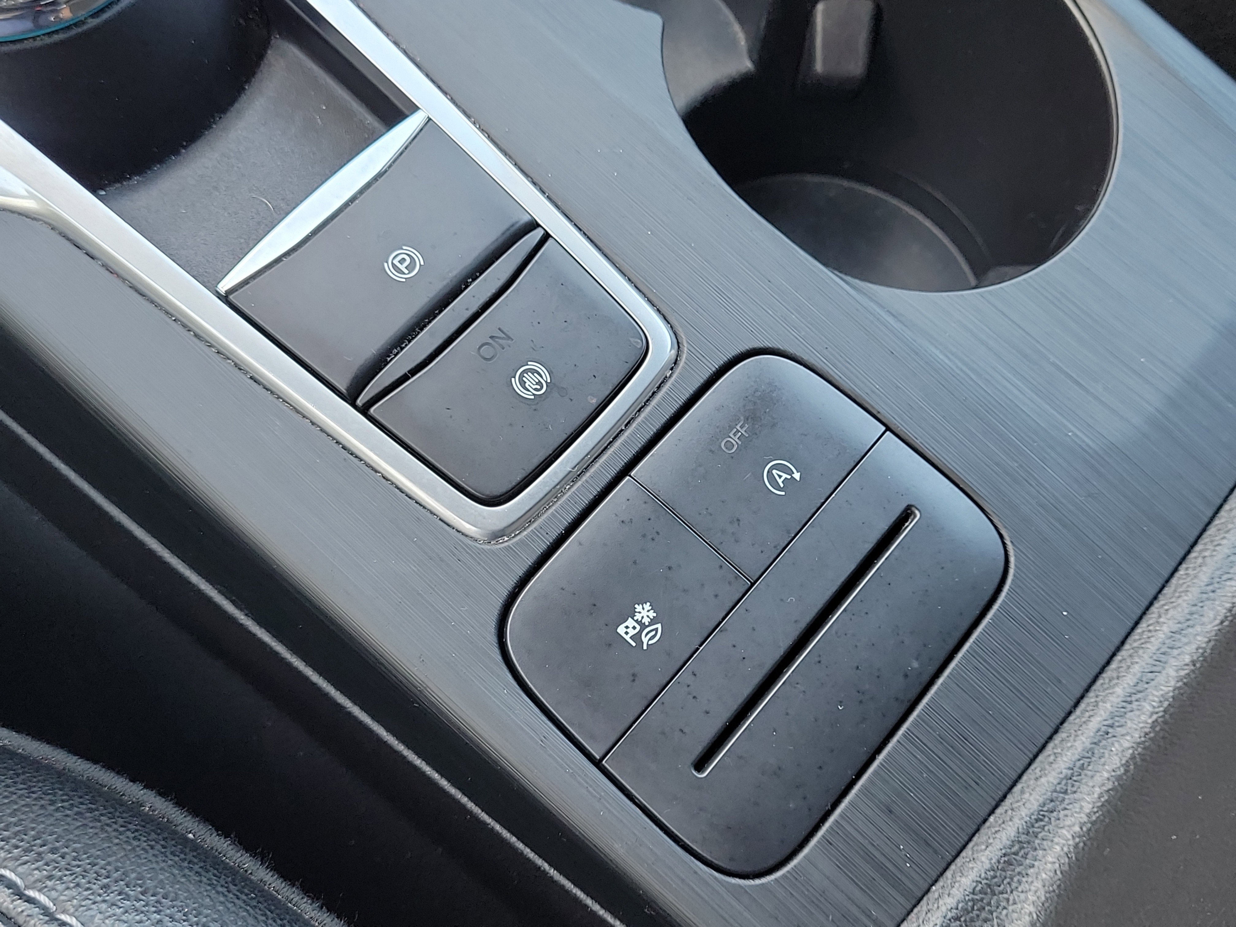 Used 2022 Ford Escape SEL w/ Technology Package image 23