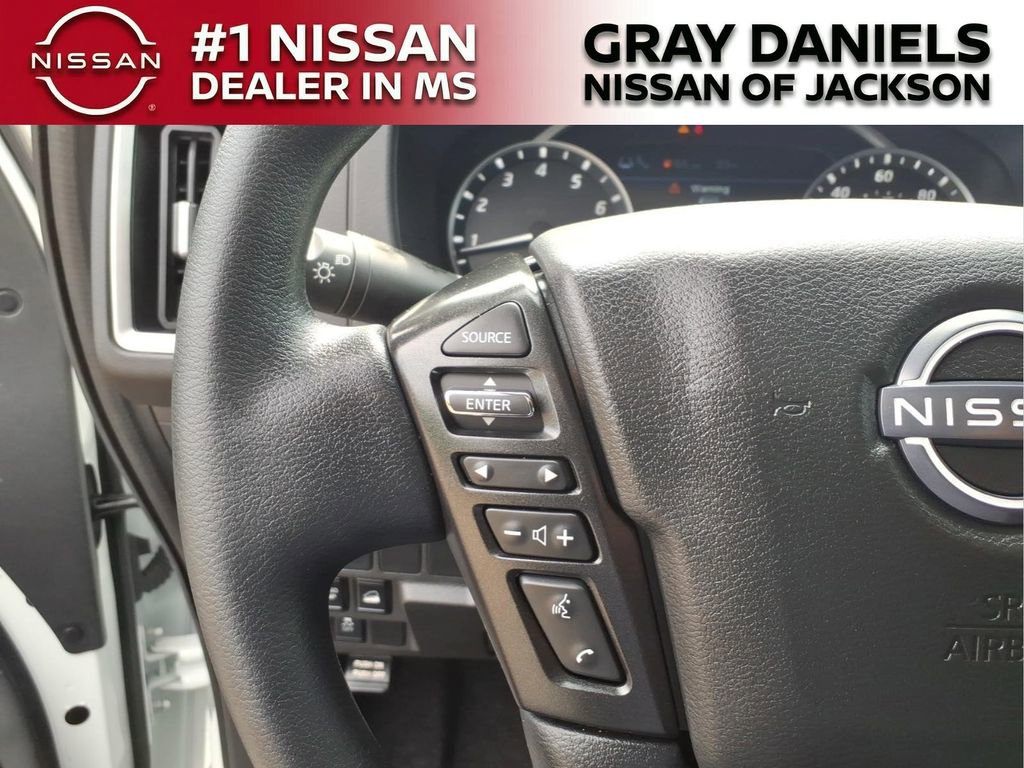 Certified 2025 Nissan Frontier SV AWD/4WD image 14