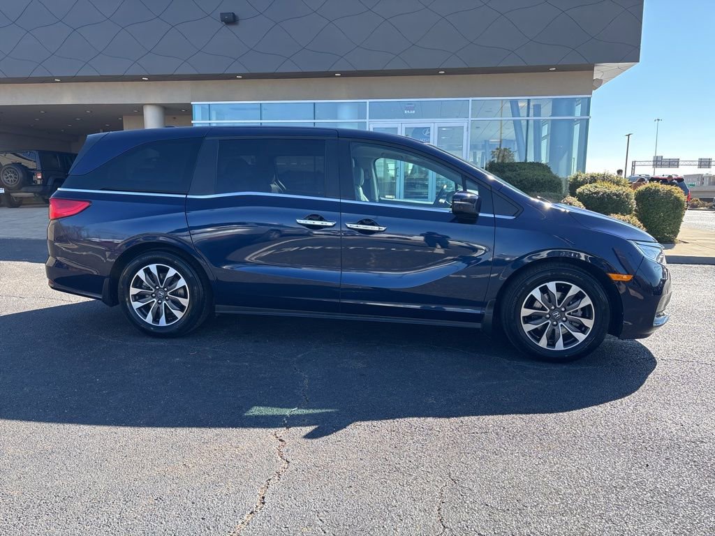 Used 2023 Honda Odyssey EX-L image 4