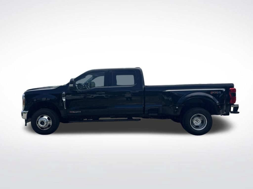 Used 2026 Ford F350 XLT w/ 360-Degree Camera Package AWD/4WD image 8