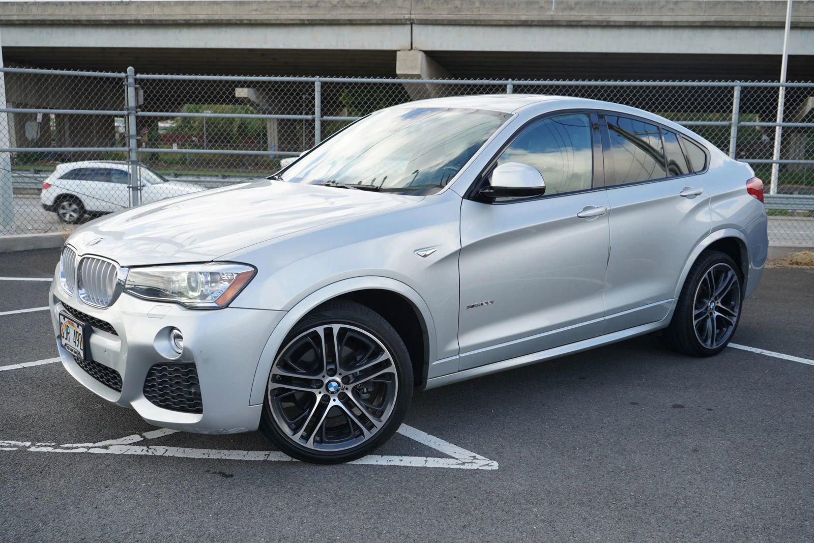 Used 2015 BMW X4 xDrive28i image 3