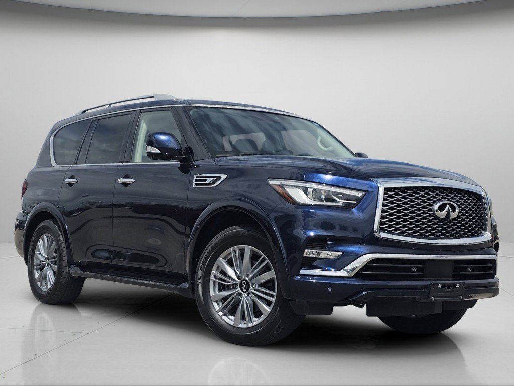 Used 2024 INFINITI QX80 Luxe AWD/4WD image 2
