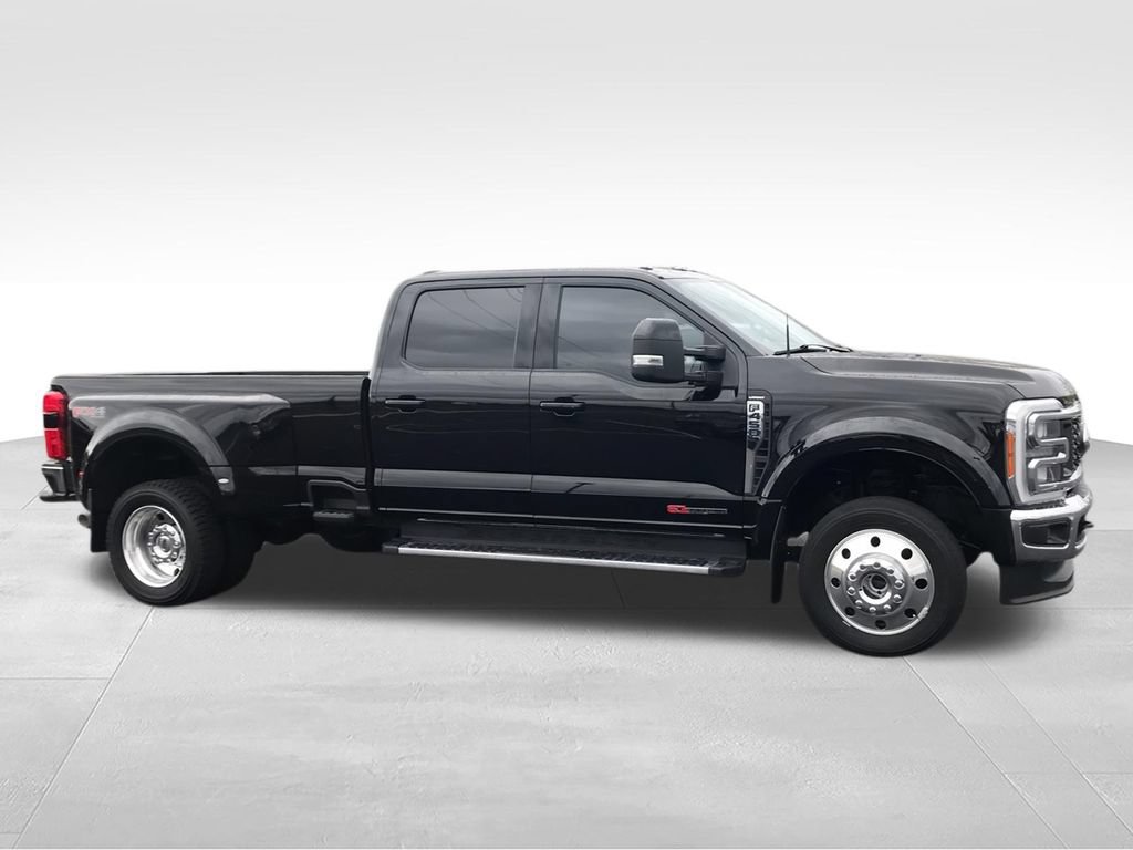 Used 2023 Ford F450 Lariat w/ FX4 Off-Road Package AWD/4WD image 2