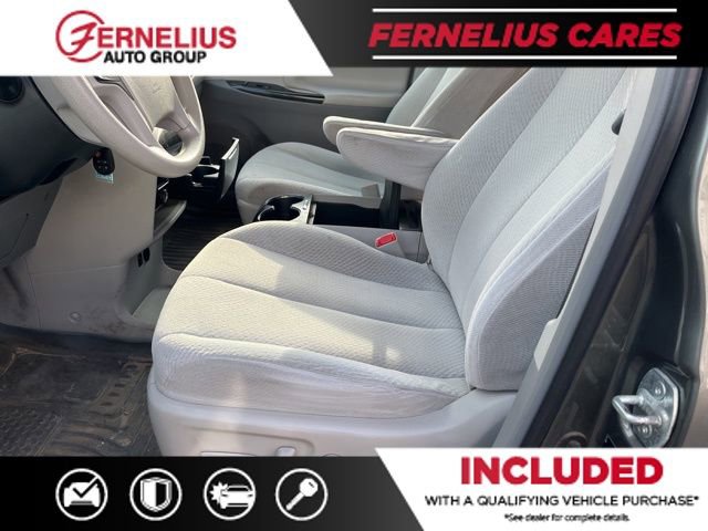 Used 2012 Toyota Sienna LE w/ Towing Pkg image 9