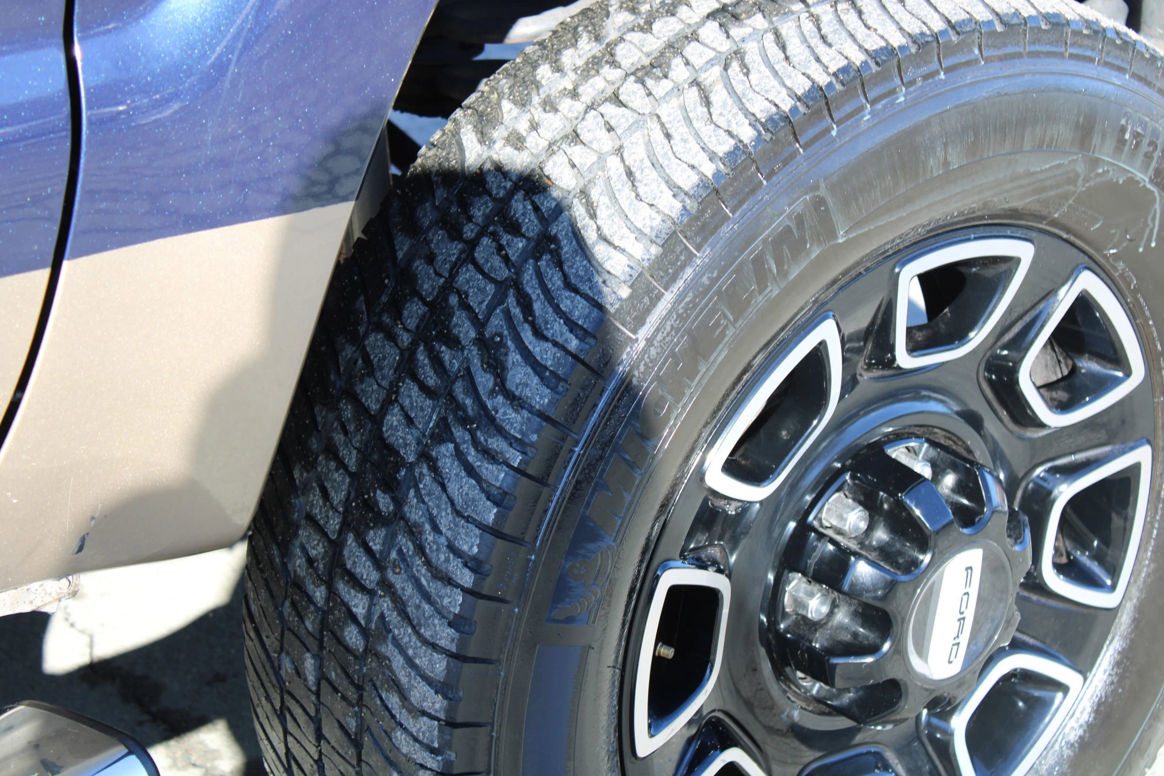 Used 2013 Ford F250 Lariat w/ Lariat Interior Pkg image 31