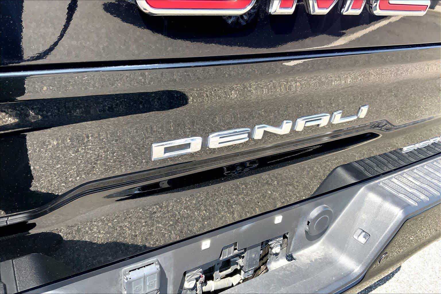 Used 2024 GMC Sierra 1500 Denali w/ Denali Reserve Package AWD/4WD image 30