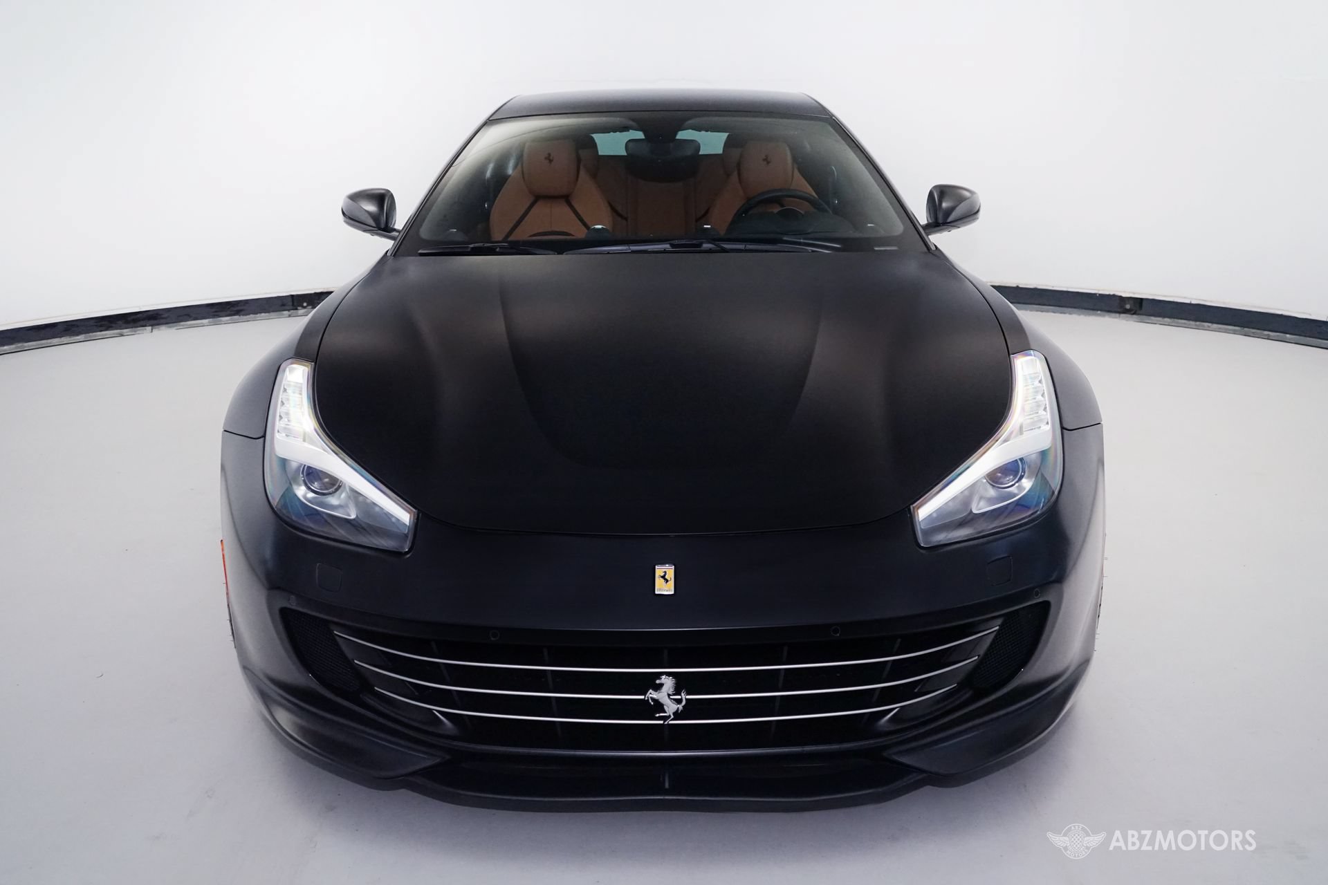 Used 2018 Ferrari GTC4Lusso AWD/4WD image 3