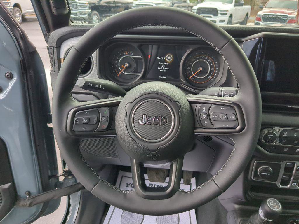 New 2026 Jeep Gladiator Sport image 19