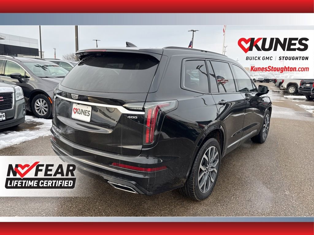 Used 2024 Cadillac XT6 Sport image 11
