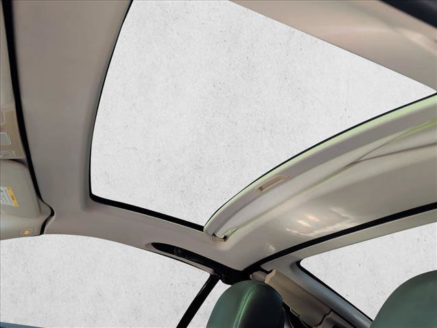 Used 2013 Mercedes-Benz SL 550 image 21