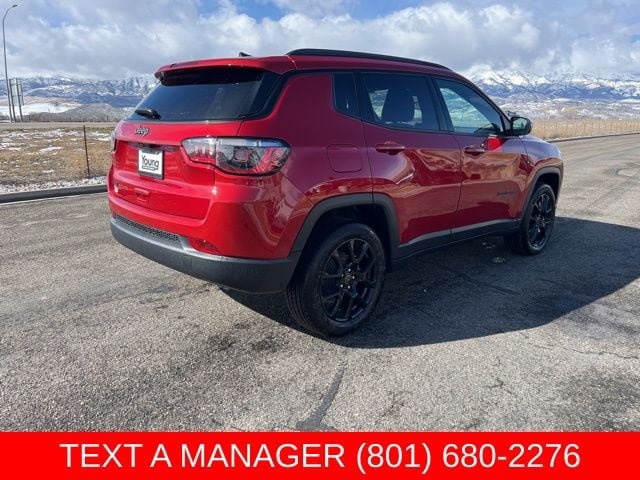 New 2026 Jeep Compass Latitude AWD/4WD image 3