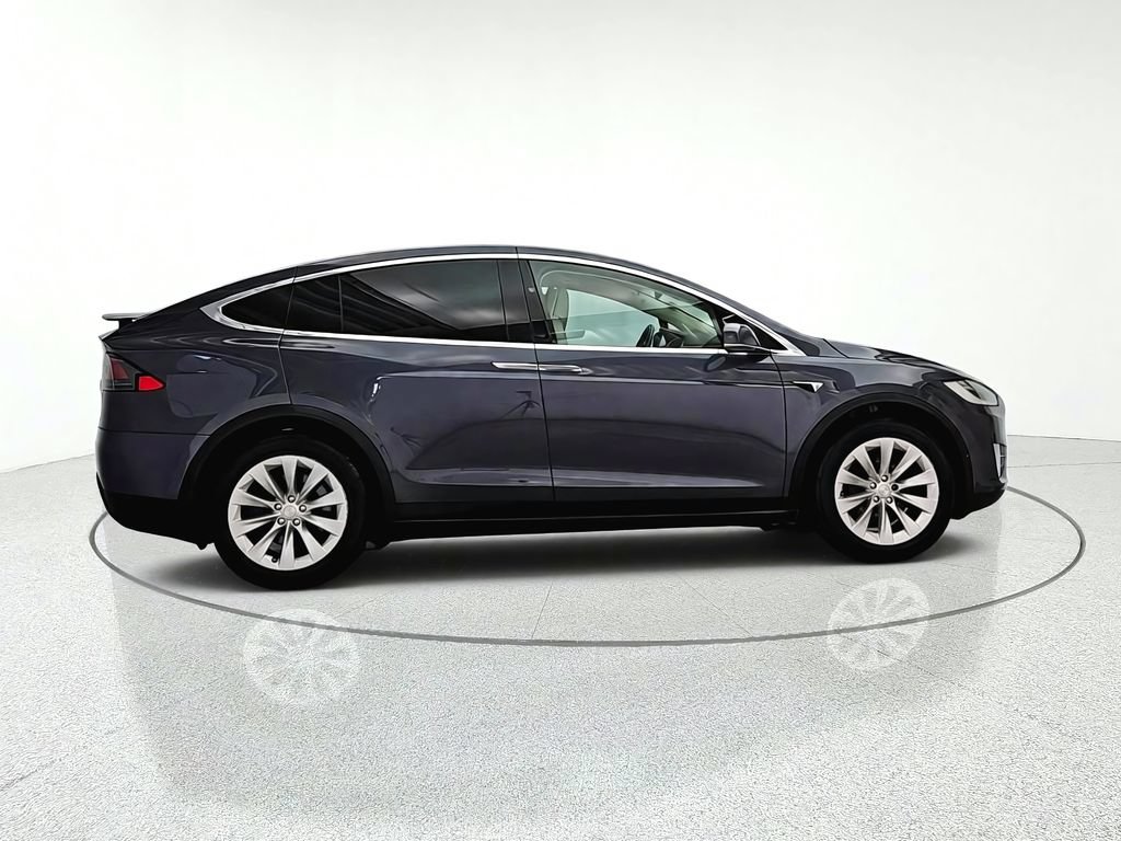 Used 2018 Tesla Model X 75D AWD/4WD image 7