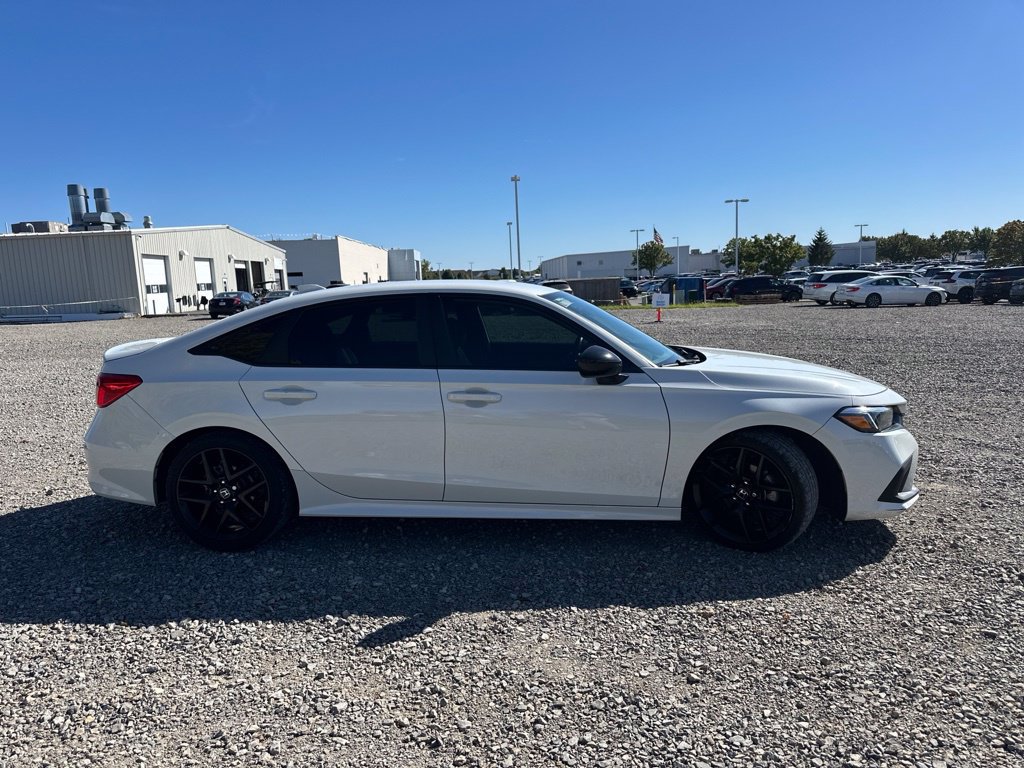 Used 2024 Honda Civic Sport image 10