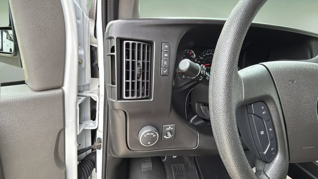 Used 2024 Chevrolet Express 3500 LT w/ LT Preferred Equipment Group RWD image 18