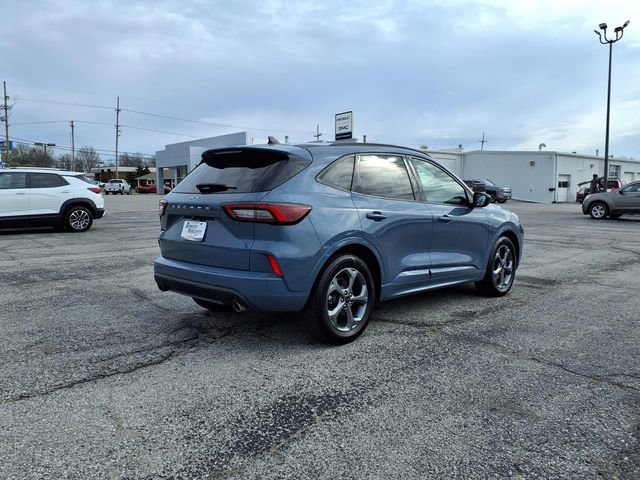 Used 2023 Ford Escape ST-Line image 16