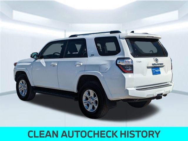 Used 2024 Toyota 4Runner SR5 Premium image 4