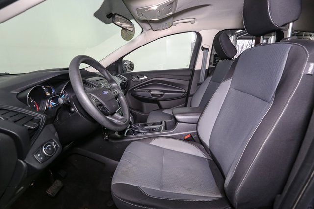 Used 2018 Ford Escape SE image 34