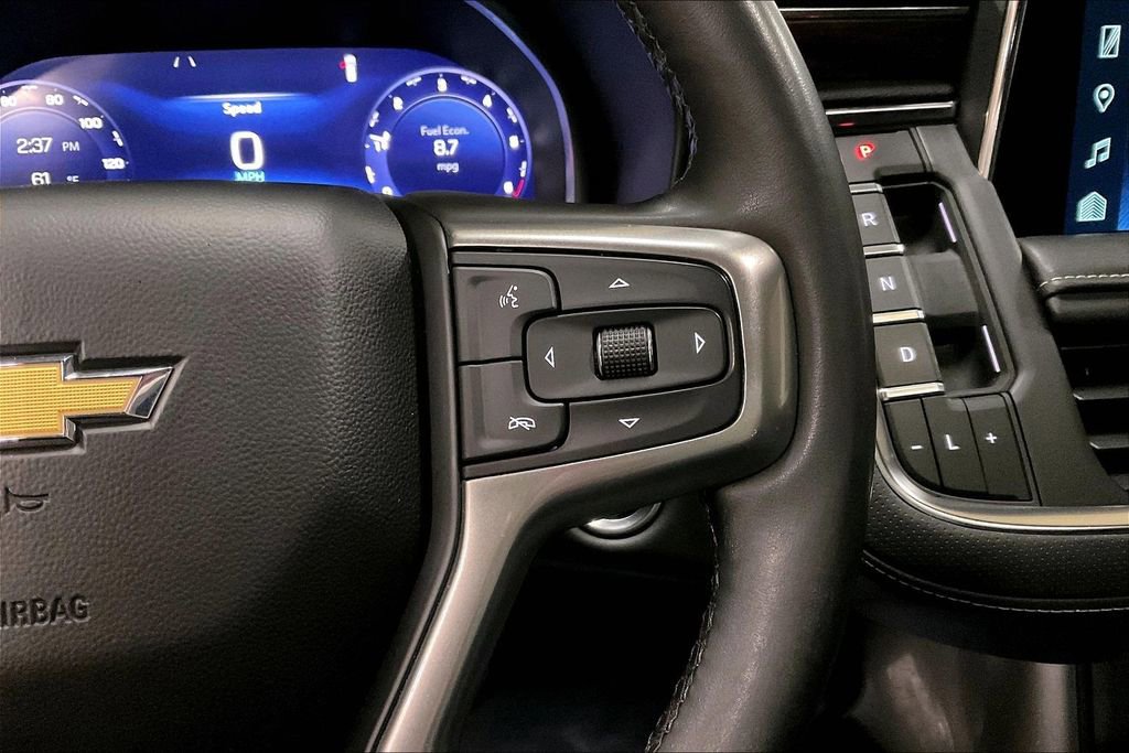 Used 2023 Chevrolet Suburban Premier AWD/4WD image 17