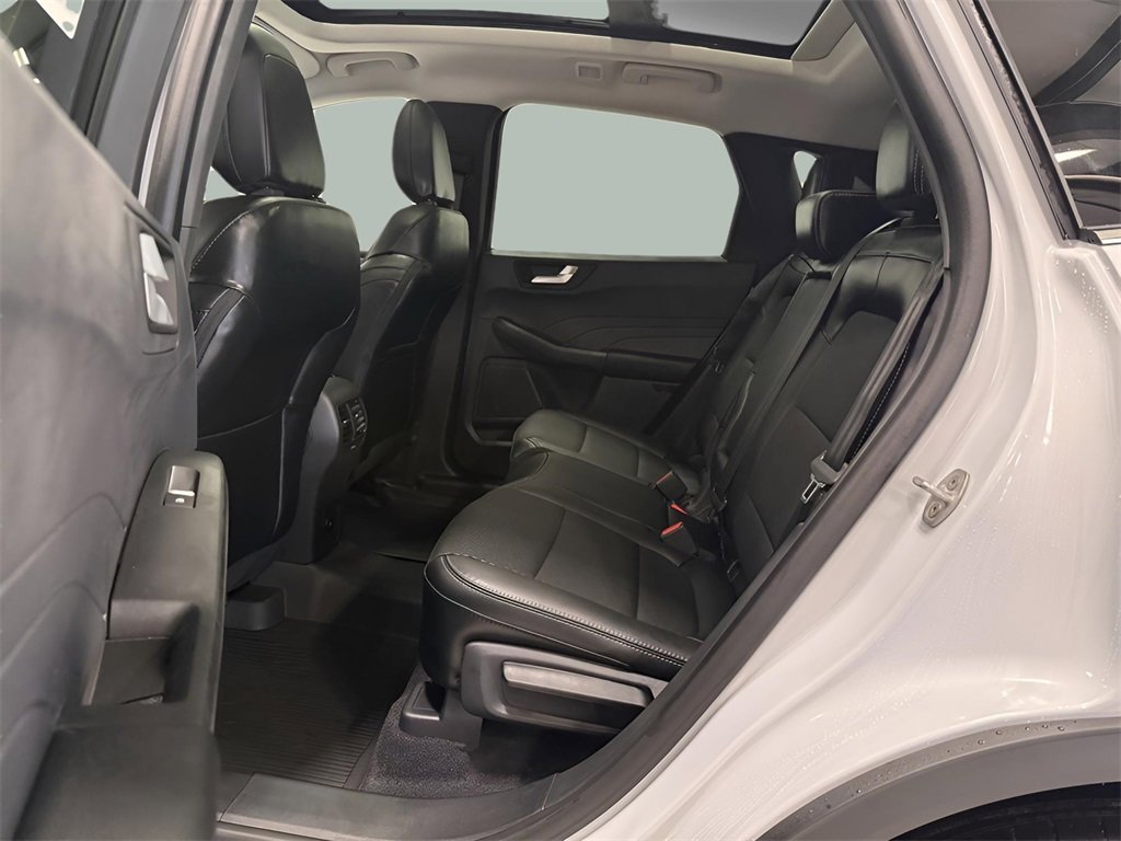 New 2026 Ford Escape SE image 15