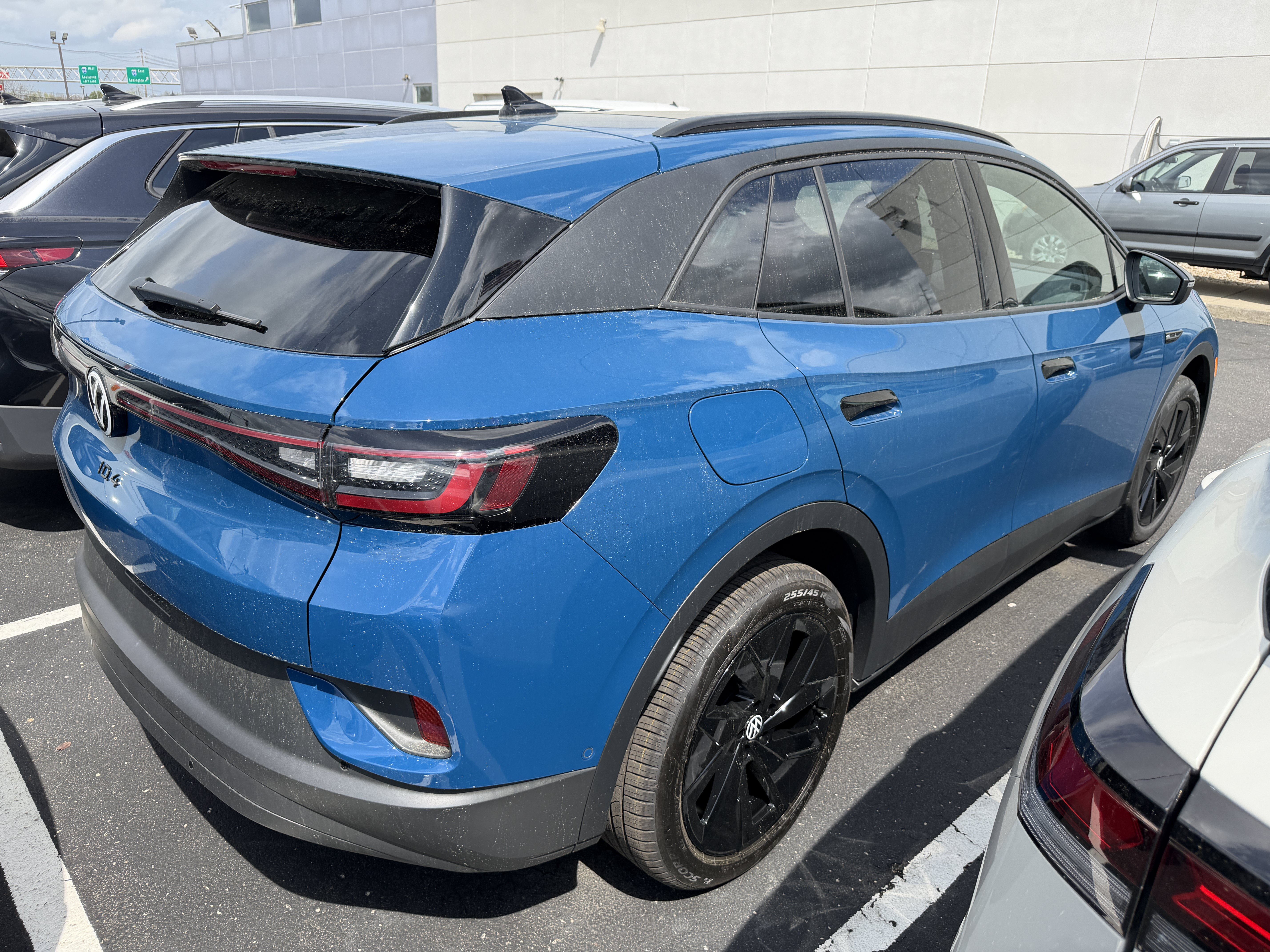 New 2026 Volkswagen ID.4 Pro S AWD/4WD image 7