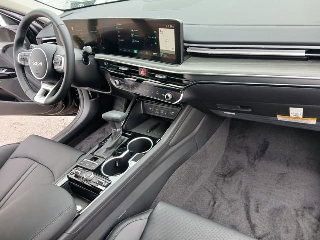 New 2026 Kia K5 EX image 47