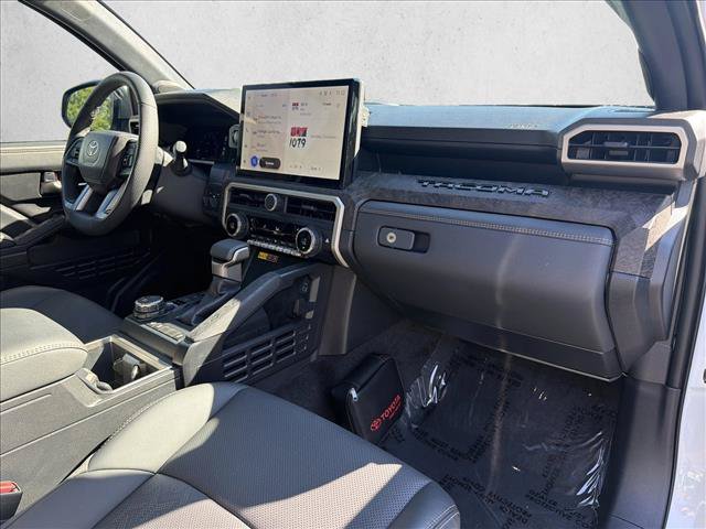 Certified 2026 Toyota Tacoma Limited AWD/4WD image 25