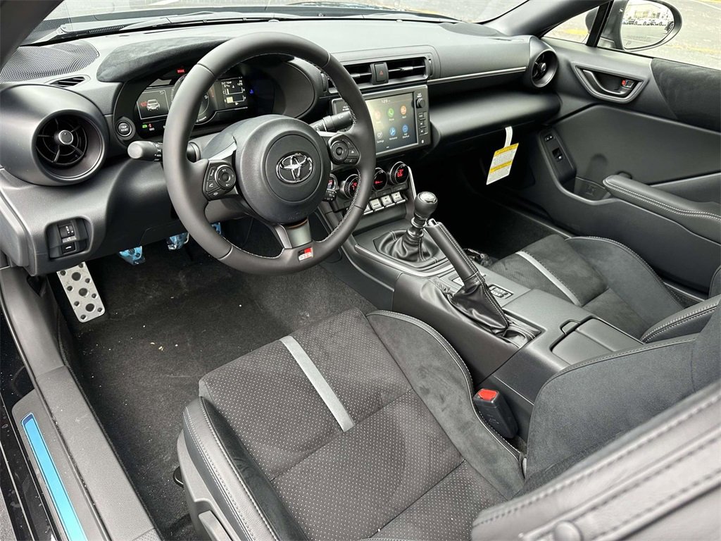 New 2026 Toyota GR86 Premium w/ ALL Weather Mat Package (TMS) image 2