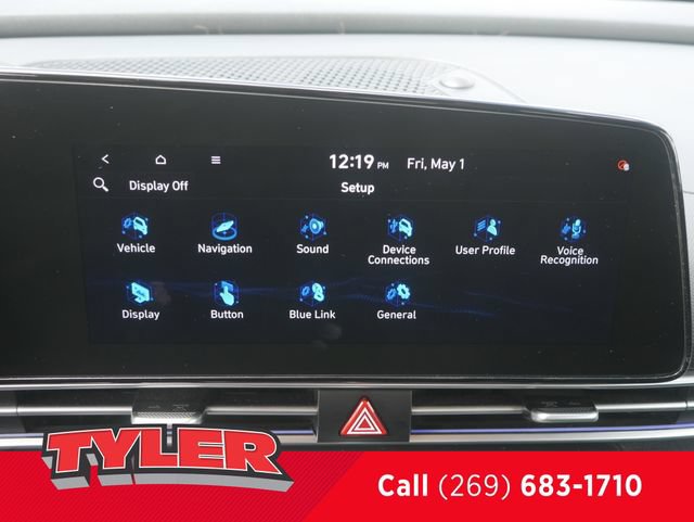 Used 2022 Hyundai Elantra Limited FWD image 45