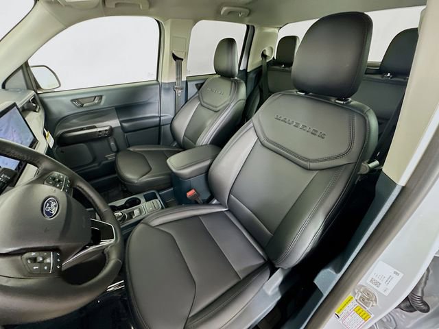 New 2026 Ford Maverick Lariat w/ Black Appearance Package image 22