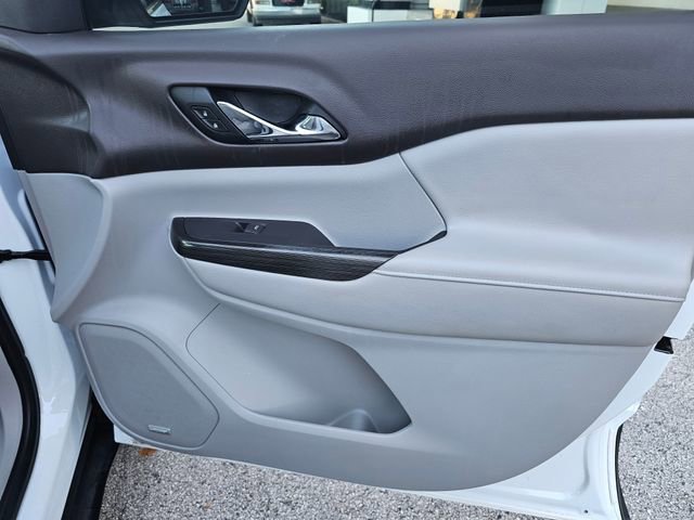 Used 2018 GMC Acadia SLT image 29