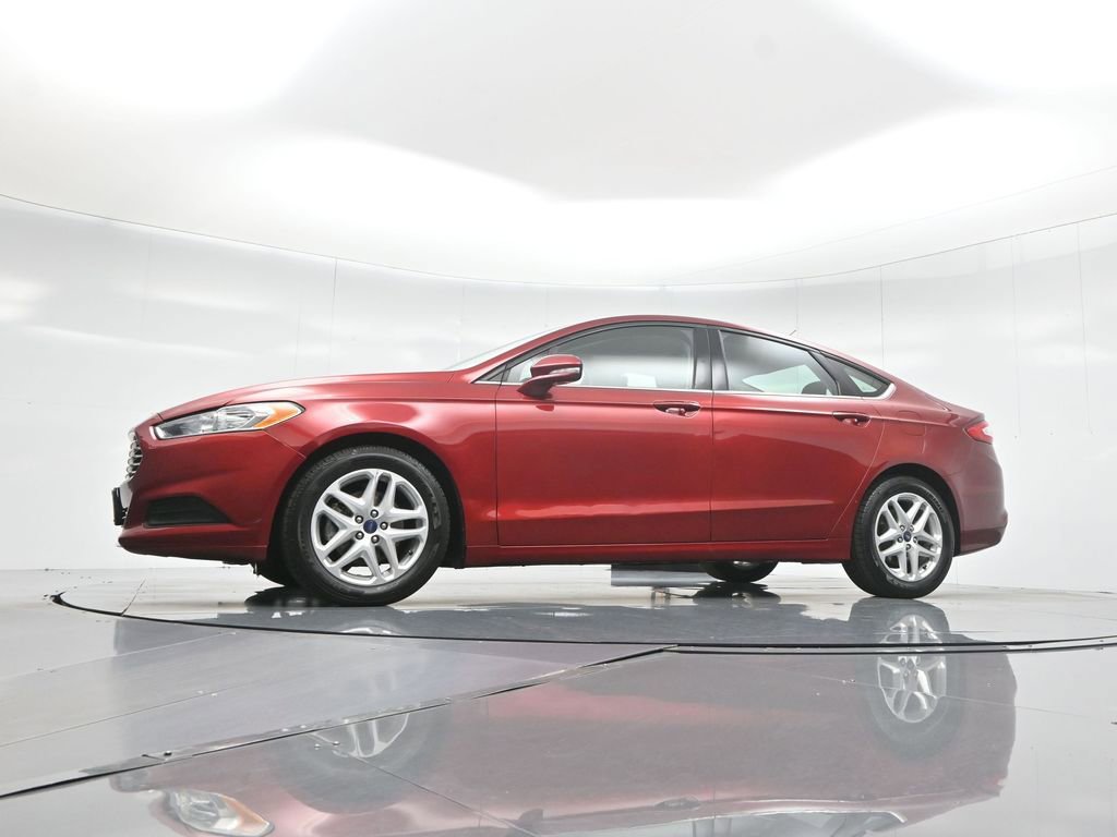 Used 2016 Ford Fusion SE FWD image 50