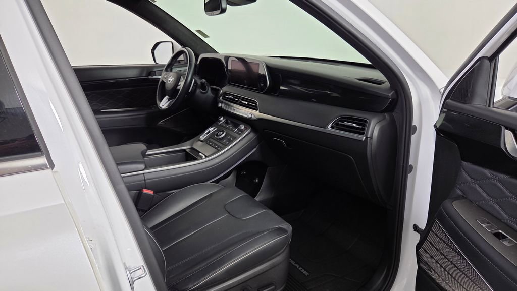 Used 2021 Hyundai Palisade Calligraphy w/ Cargo Package image 41