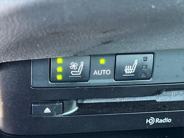 Certified 2022 Lexus ES 350 F Sport w/ Accessory Package FWD image 26