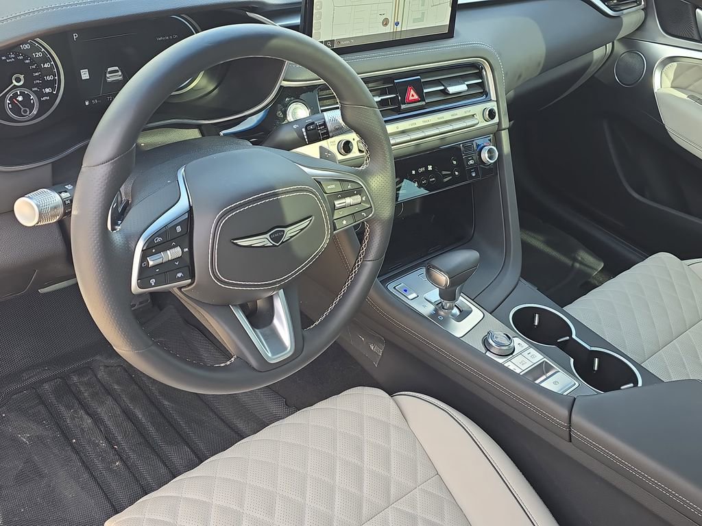 Used 2025 Genesis G70 3.3T Advanced w/ Sport Prestige Package image 16