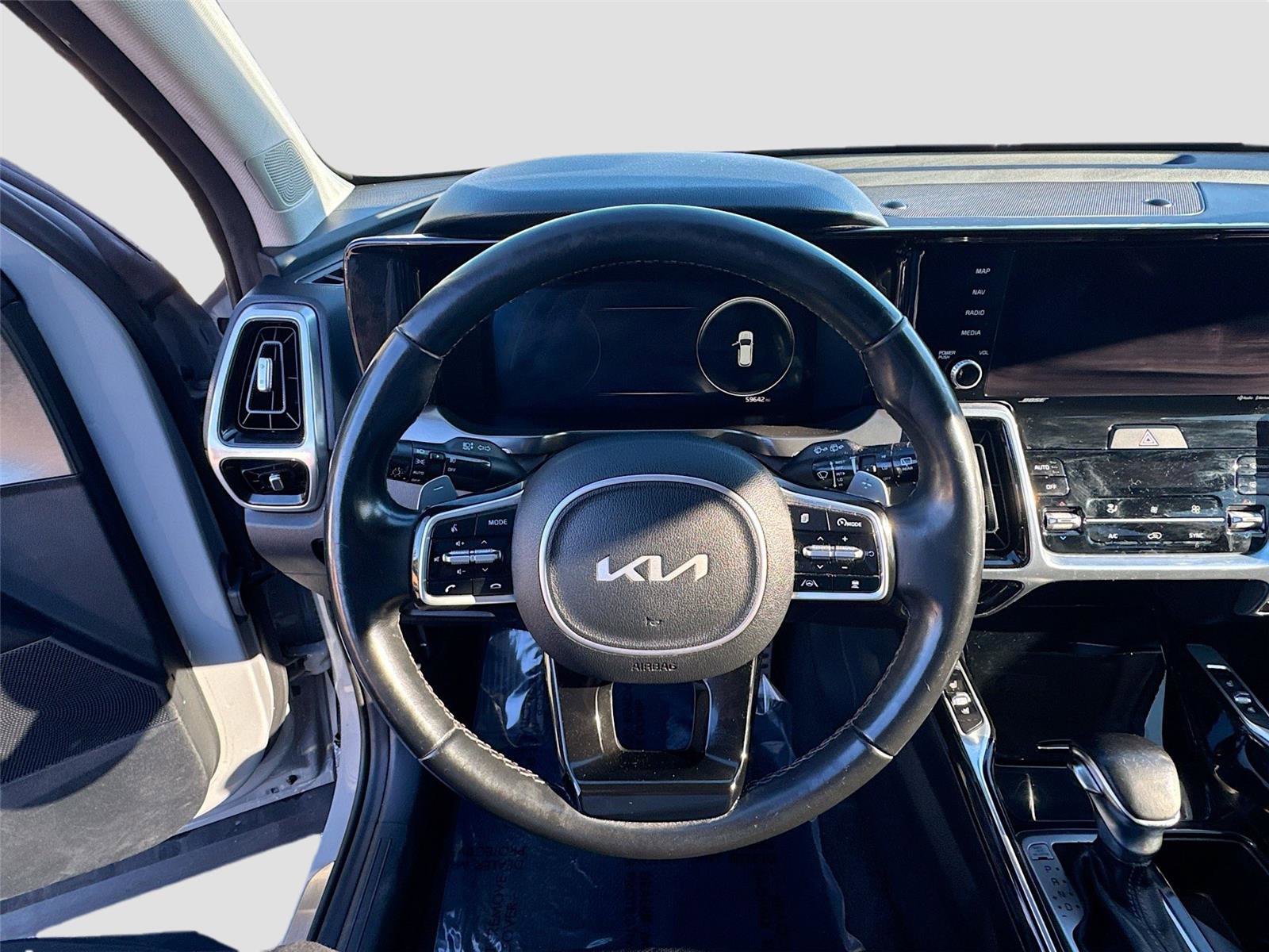 Used 2022 Kia Sorento SX image 11