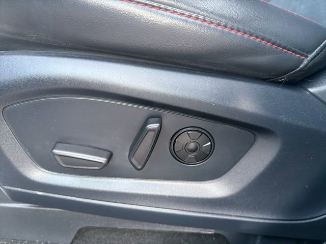 Used 2025 Ford Explorer ST image 27