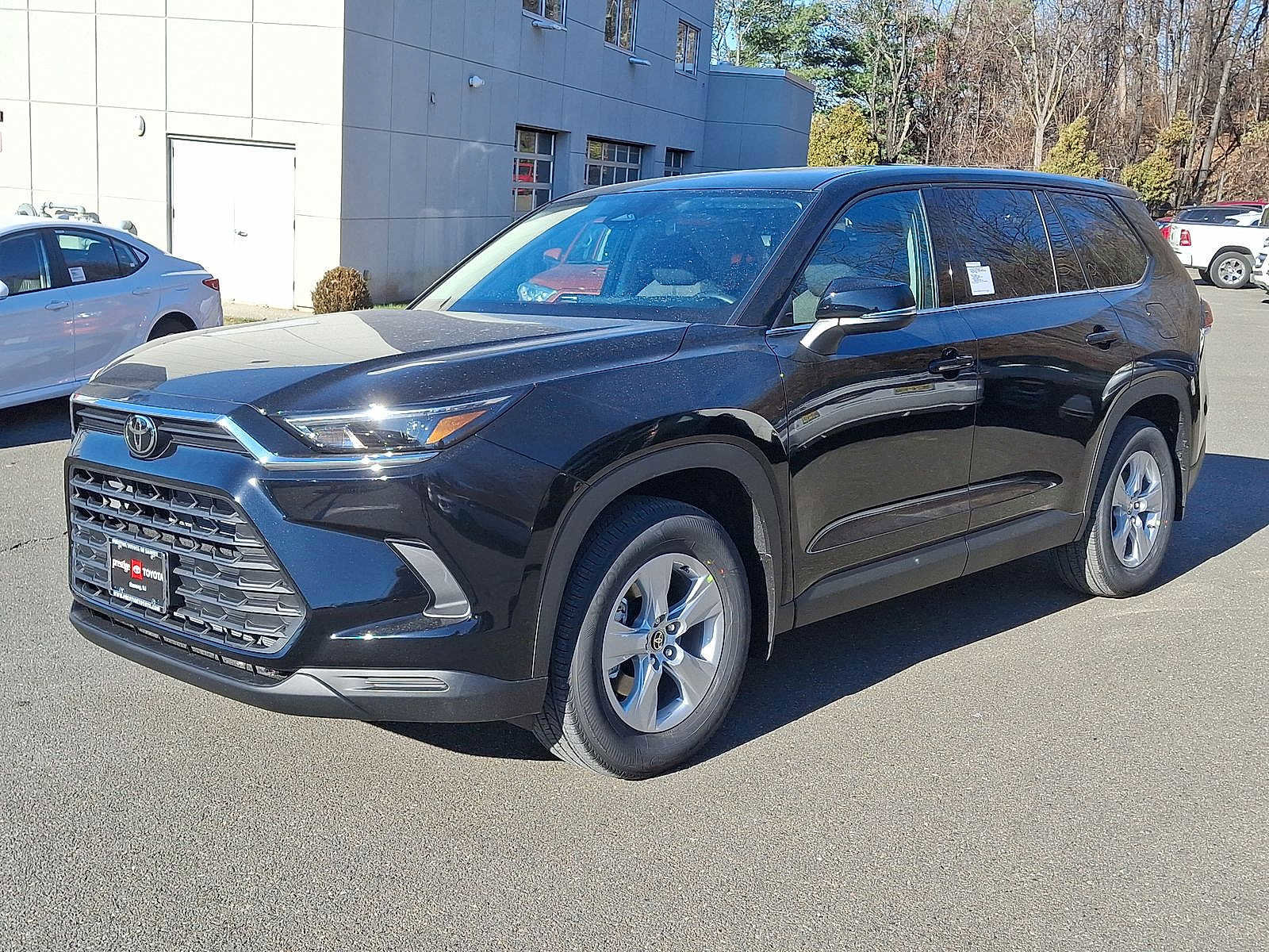 New 2026 Toyota Grand Highlander LE image 16