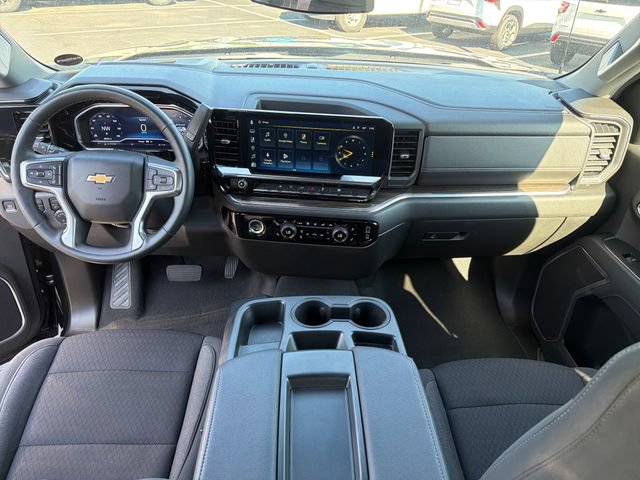Used 2023 Chevrolet Silverado 1500 LT AWD/4WD image 14