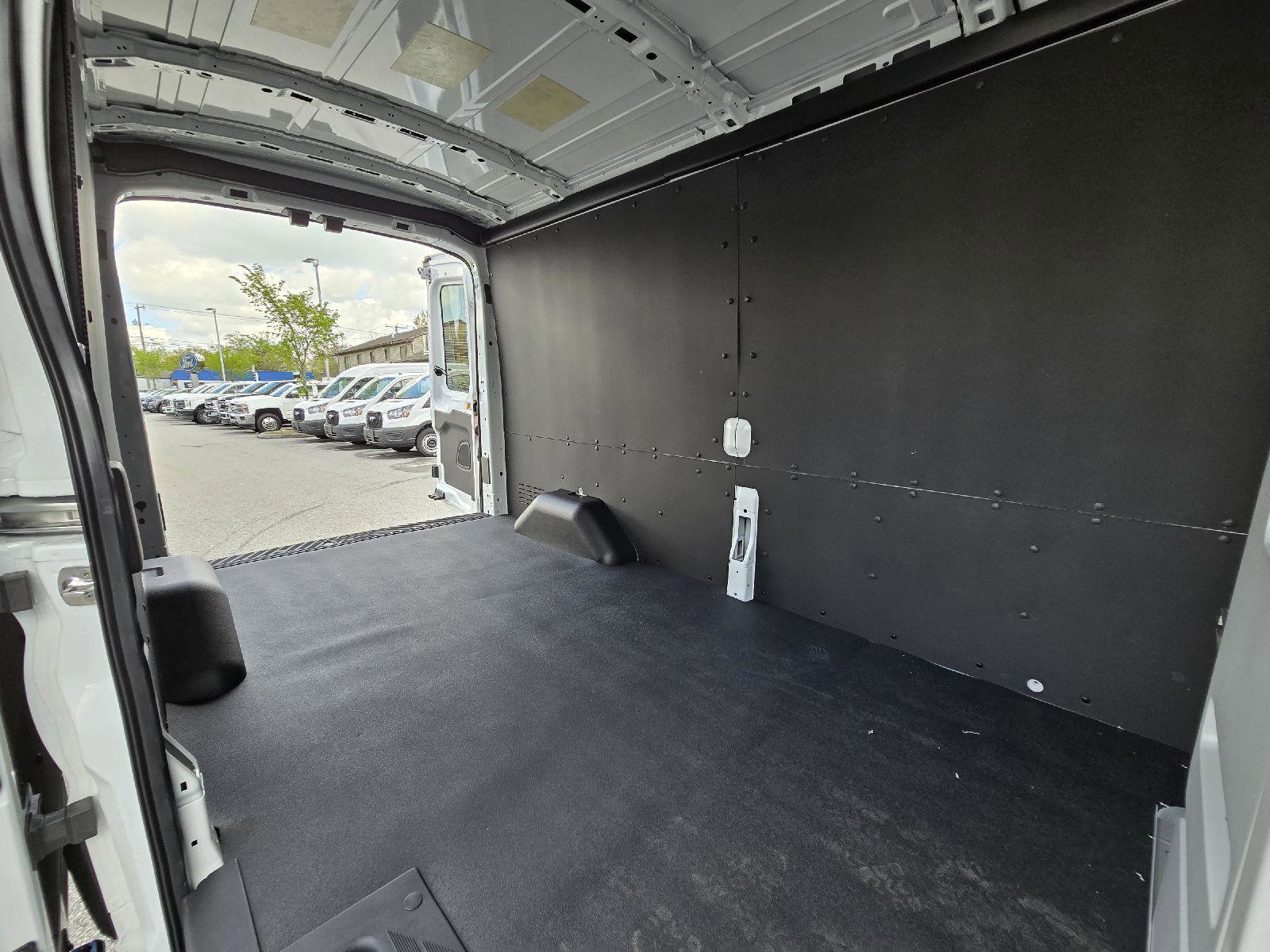 New 2025 Ford Transit 250 AWD w/ Exterior Upgrade Package image 11