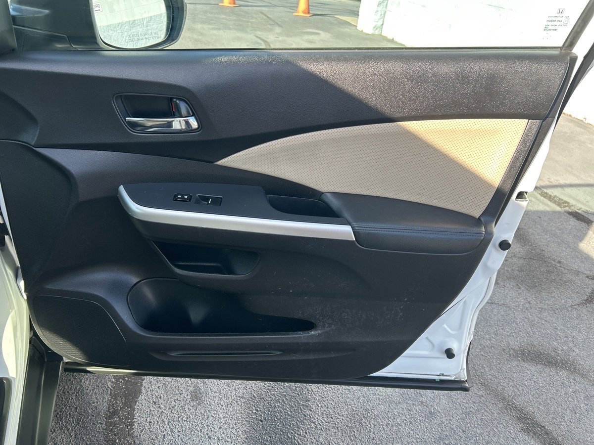 Used 2016 Honda CR-V Touring image 38