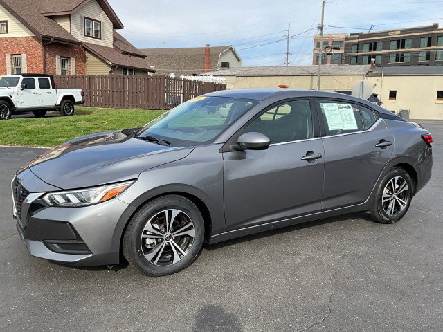 Used 2023 Nissan Sentra SV FWD image 3