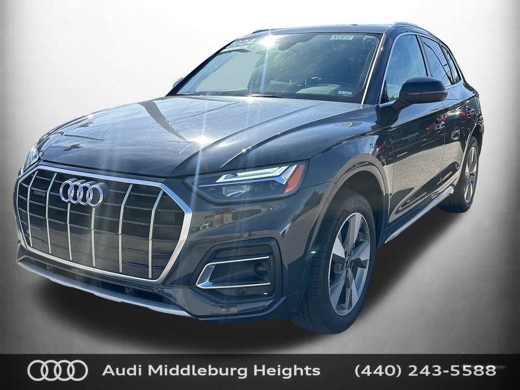 Used 2023 Audi Q5 2.0T Premium w/ Convenience Package AWD/4WD image 4