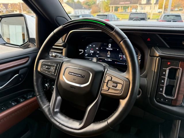 Used 2024 GMC Yukon XL Denali Ultimate image 27