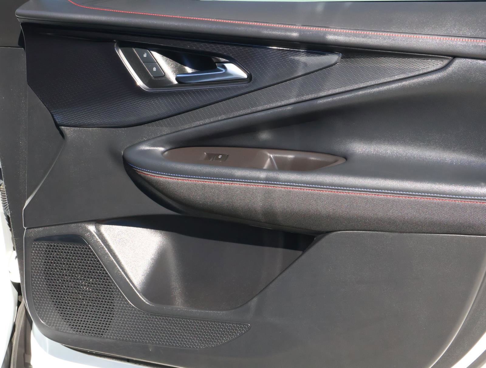 Used 2024 Chevrolet Blazer EV RS image 17