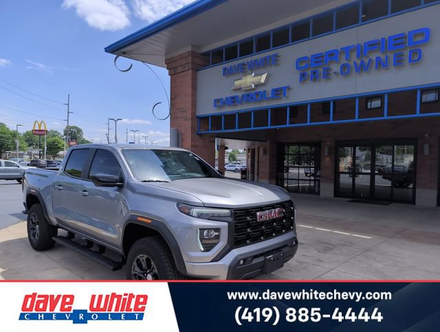 Used 2024 GMC Canyon Elevation w/ Convenience Package AWD/4WD image 1
