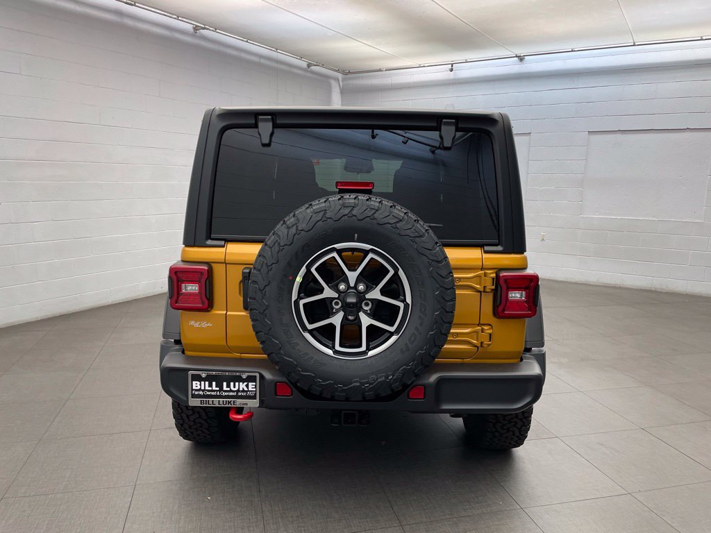 New 2026 Jeep Wrangler Unlimited Rubicon AWD/4WD image 4