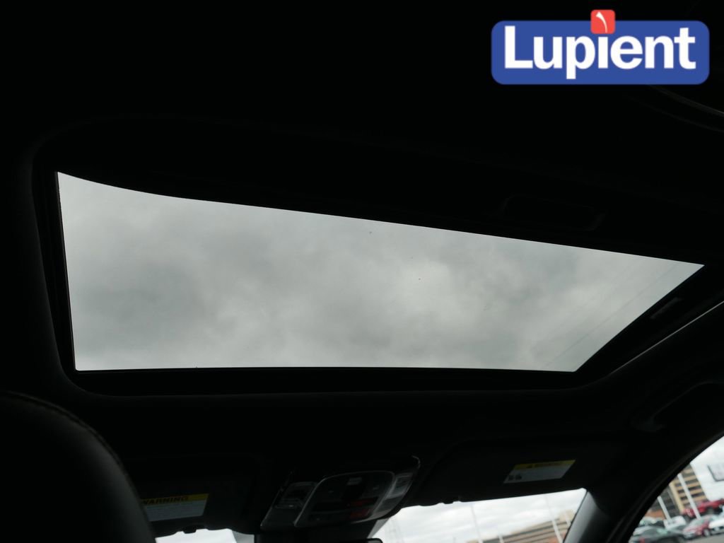 Used 2024 Hyundai Santa Cruz Limited image 16