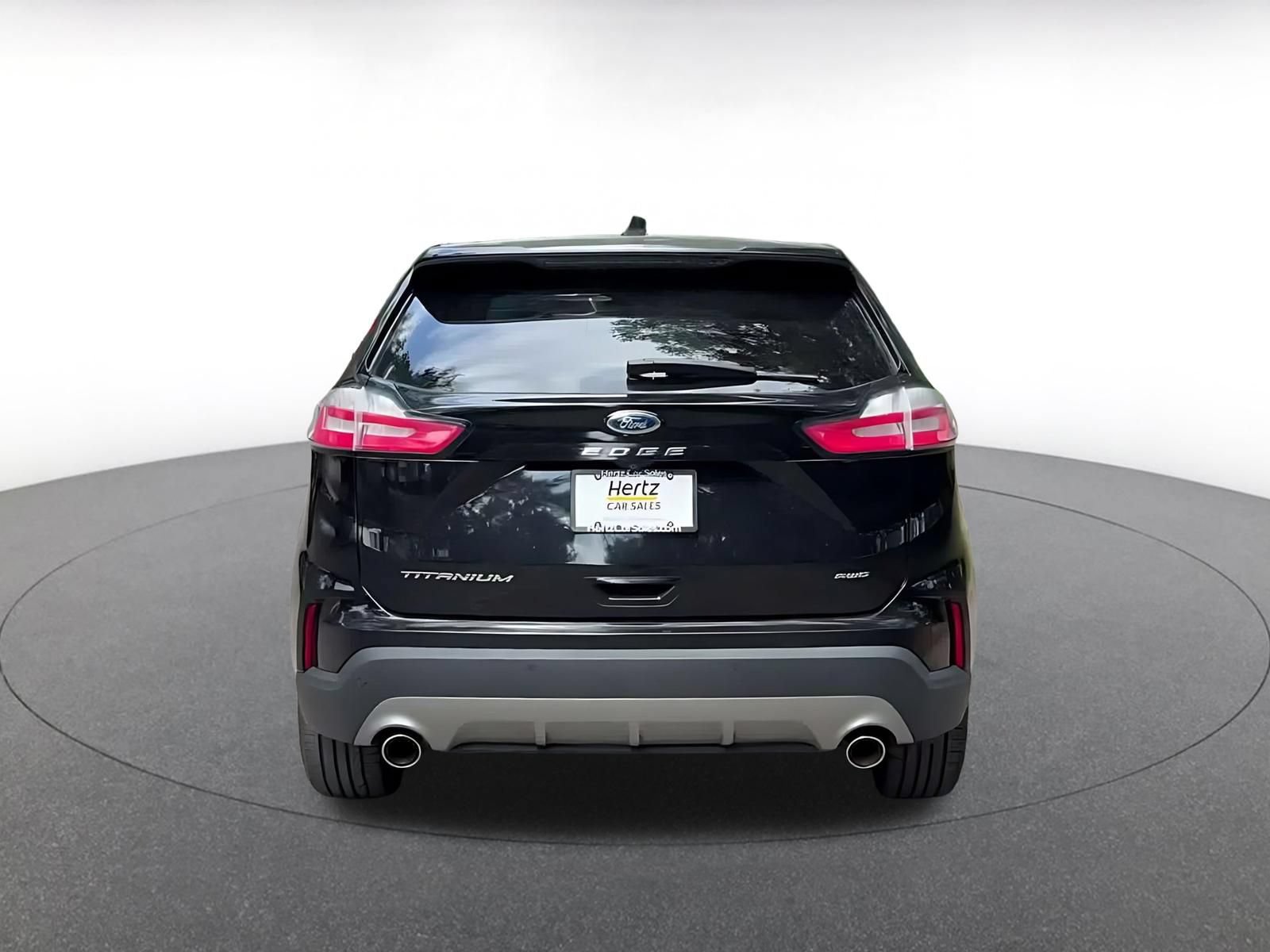 Used 2022 Ford Edge Titanium w/ Equipment Group 301A AWD/4WD image 11