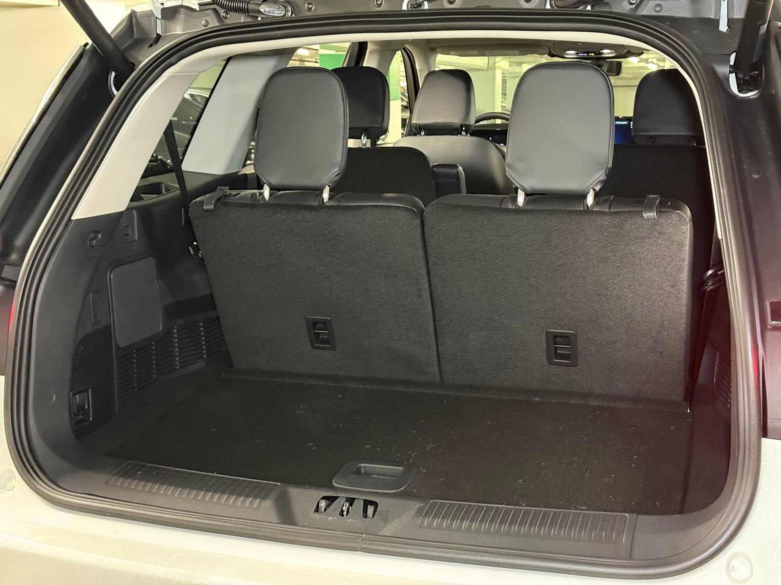 New 2026 Lincoln Aviator AWD image 15