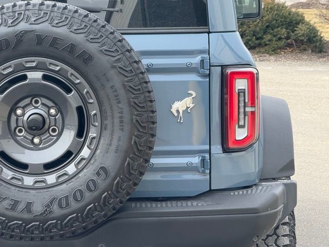 Used 2025 Ford Bronco Badlands image 5